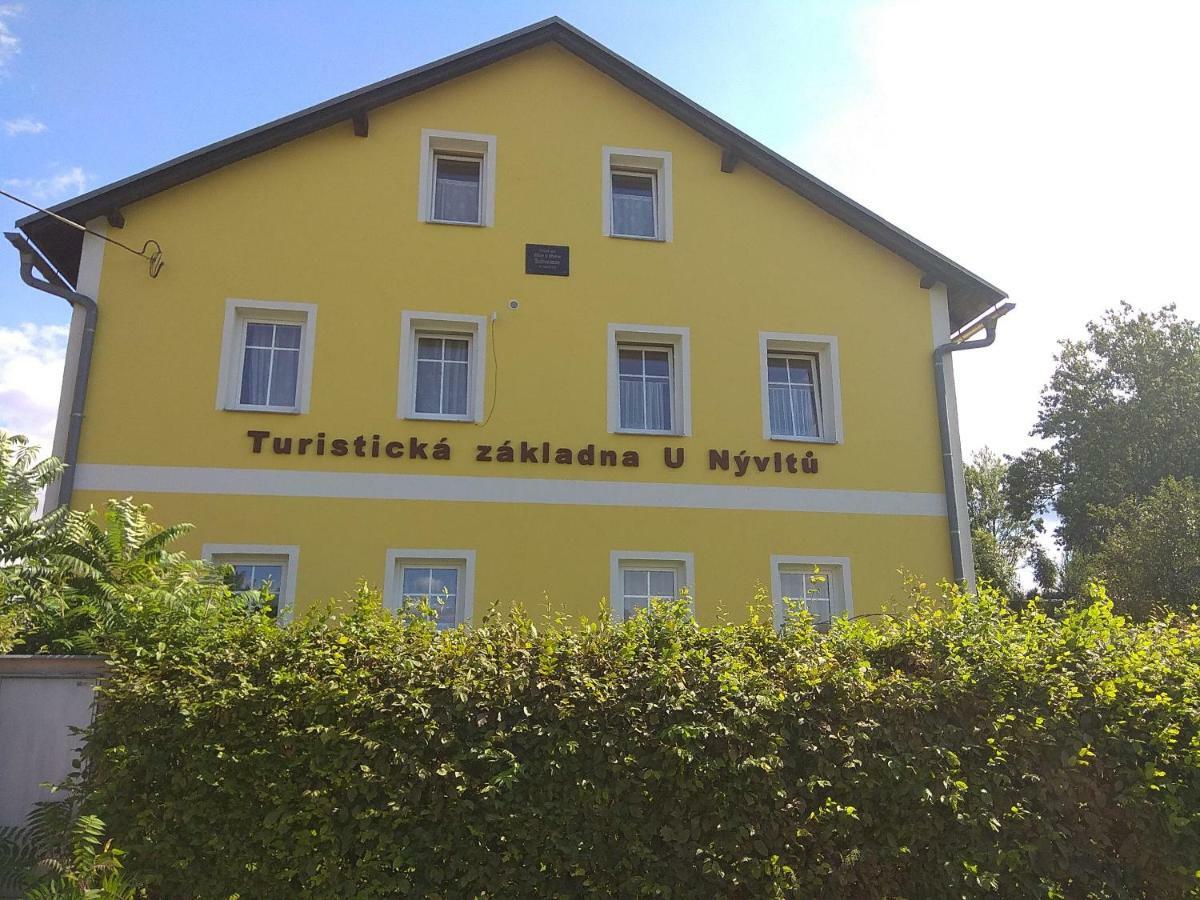 Turisticka Zakladna U Nyvltu Otel Martínkovice Dış mekan fotoğraf